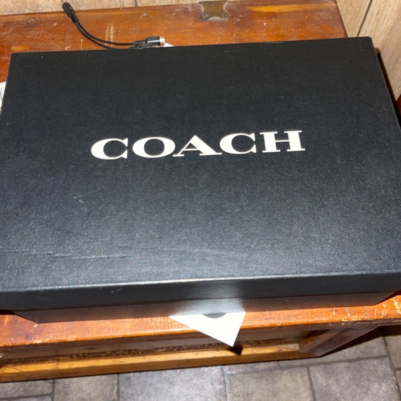 Coach ulyssa slides - Picture 4 of 4